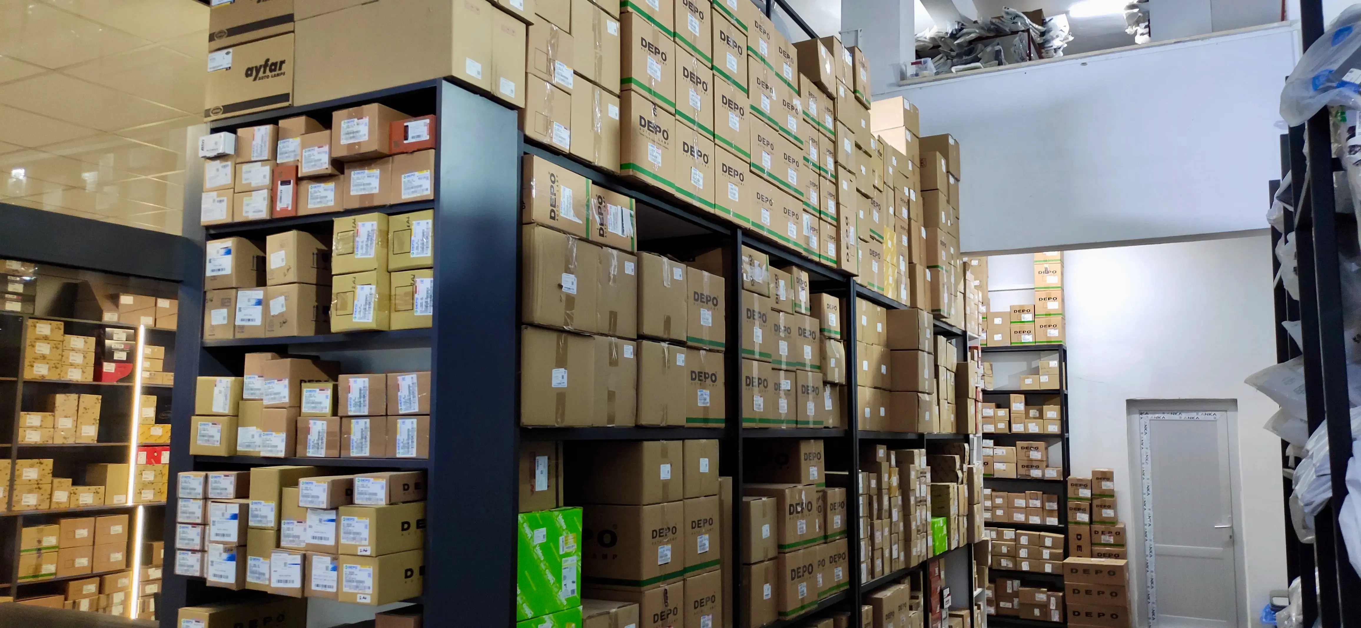 Marland Otomotiv Depo Alanı